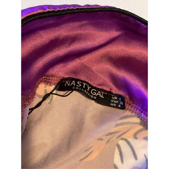 Nasty Gal Satin Purple Tiger Pajama PJ Top Sz 4 Button Up - Picture 6 of 8